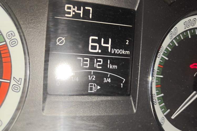 Used Skoda Rapid 2018 1.6L Manual Comfort Edition Odometer Close Up