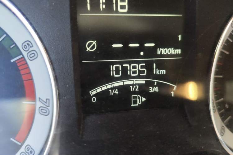 Used Skoda Rapid 2018 1.6L Manual Comfort Edition Odometer Close Up