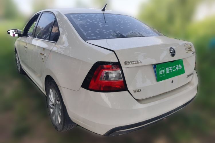 Used Skoda Rapid 2018 1.6L Automatic Comfort Edition Rear Left 45 Deg