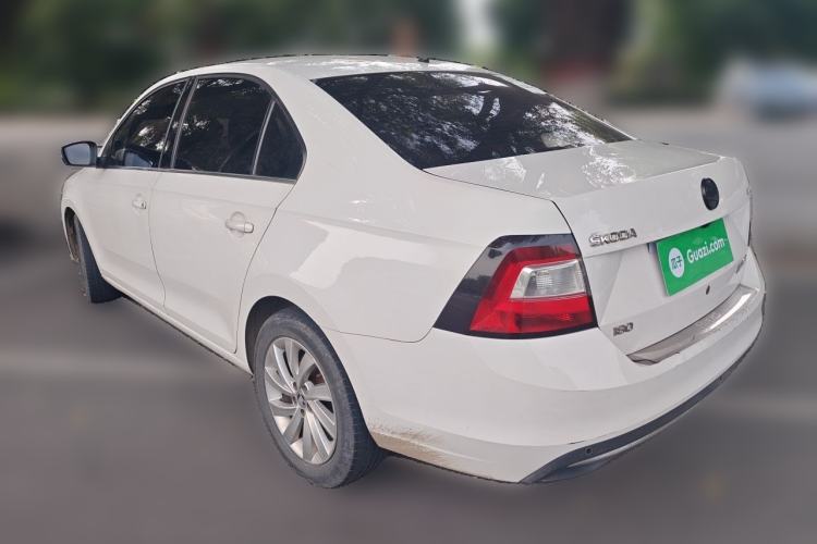 Used Skoda Rapid 2018 1.6L Manual Comfort Edition Rear Left 45 Deg
