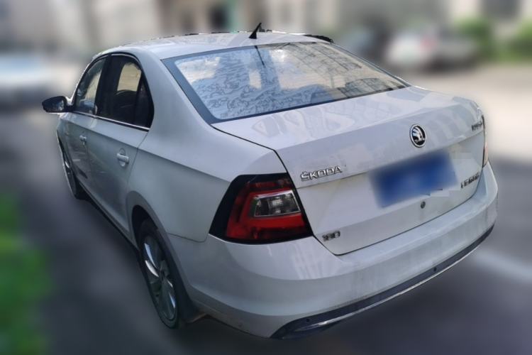 Used Skoda Rapid 2018 1.6L Manual Comfort Edition Rear Left 45 Deg