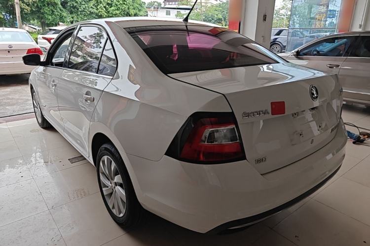 Used Skoda Rapid 2018 1.6L Automatic Comfort Edition Rear Left 45 Deg