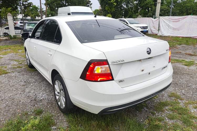 Used Skoda Rapid 2018 1.6L Automatic Comfort Edition Rear Left 45 Deg