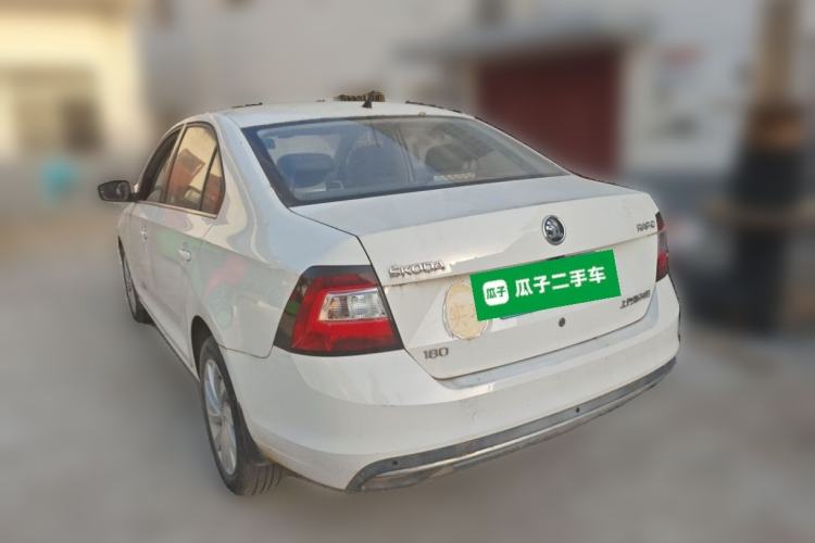 Used Skoda Rapid 2018 1.6L Manual Comfort Edition Rear Left 45 Deg