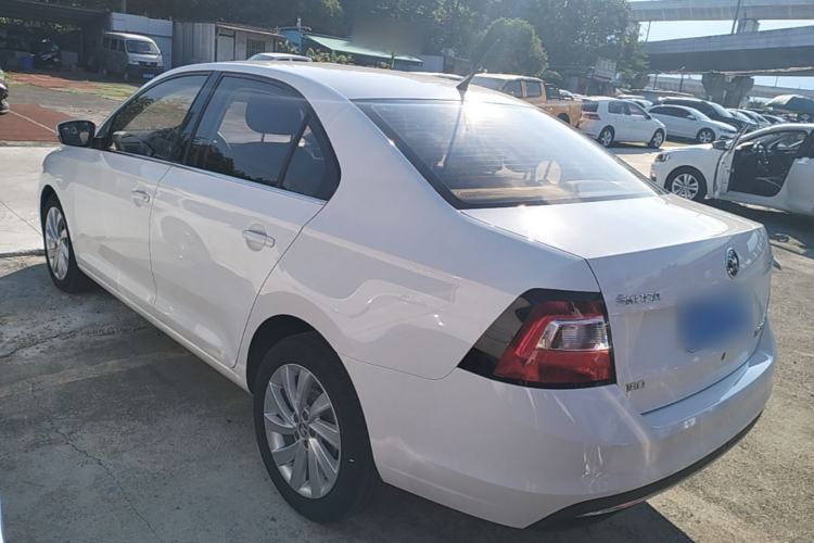 Used Skoda Rapid 2018 1.6L Automatic Comfort Edition Rear Left 45 Deg