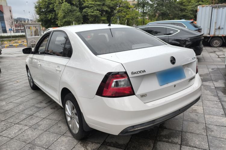 Used Skoda Rapid 2018 1.6L Automatic Comfort Edition Rear Left 45 Deg