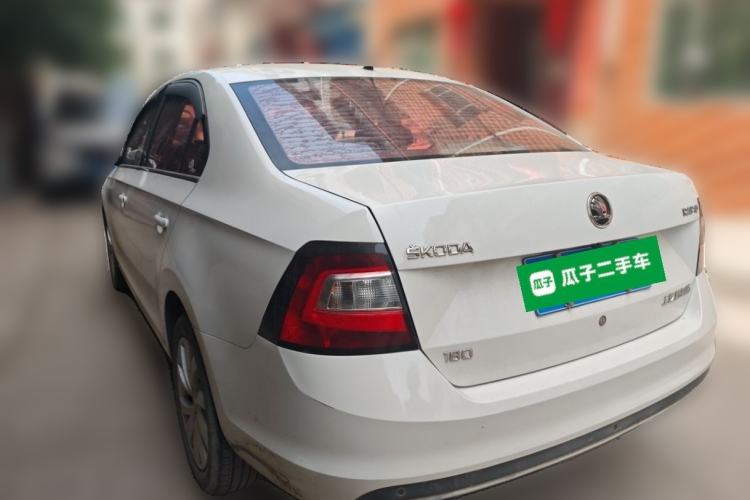Used Skoda Rapid 2018 1.6L Manual Comfort Edition Rear Left 45 Deg