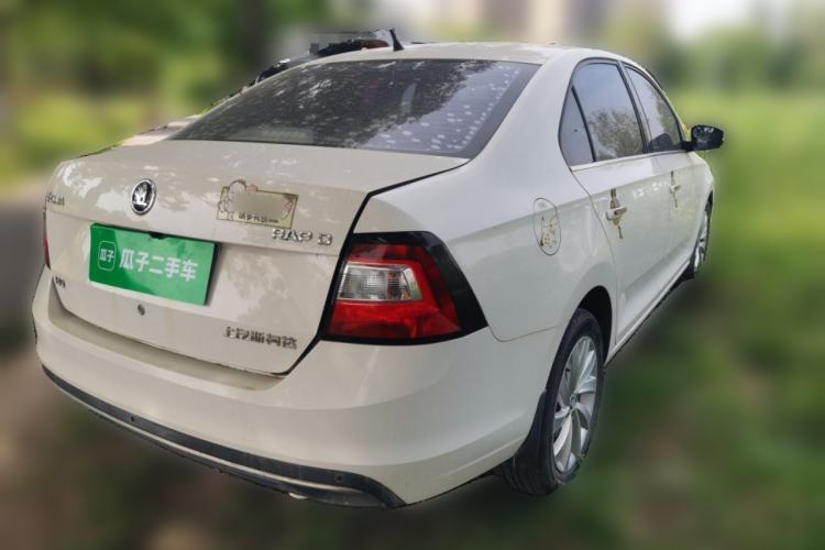 Used Skoda Rapid 2018 1.6L Automatic Comfort Edition Rear Right 45 Deg