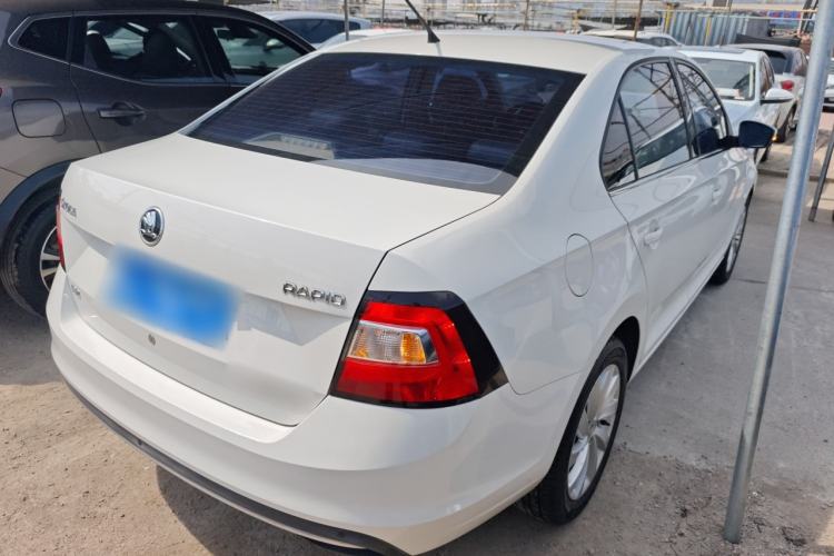 Used Skoda Rapid 2018 1.6L Automatic Comfort Edition Rear Right 45 Deg