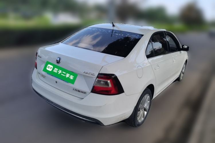 Used Skoda Rapid 2018 1.6L Manual Comfort Edition Rear Right 45 Deg