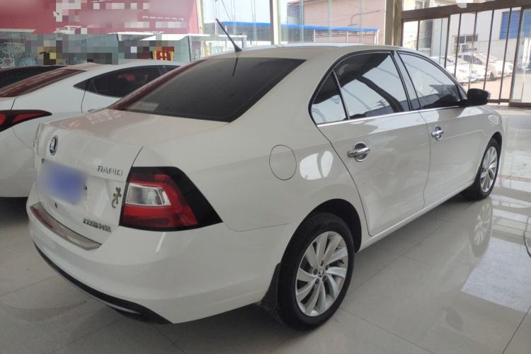 Used Skoda Rapid 2018 1.6L Automatic Comfort Edition Rear Right 45 Deg