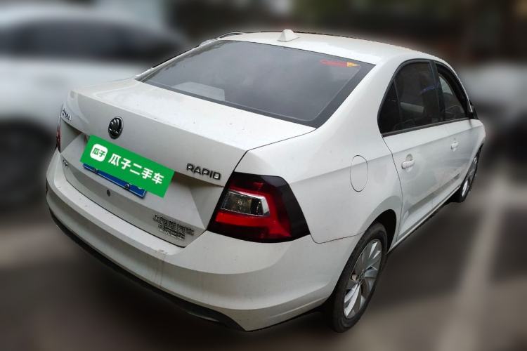 Used Skoda Rapid 2018 1.6L Manual Comfort Edition Rear Right 45 Deg