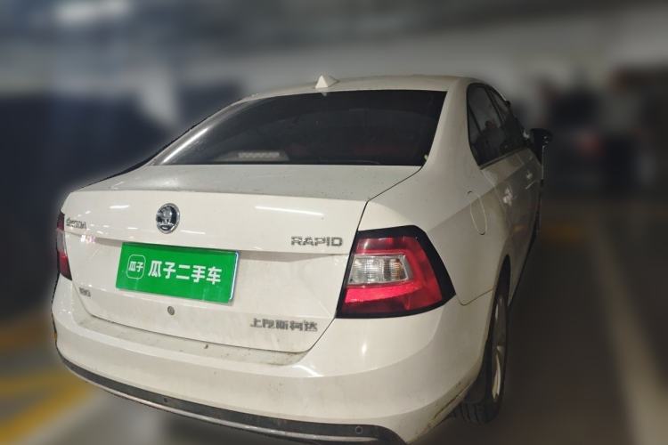 Used Skoda Rapid 2018 1.6L Manual Comfort Edition Rear Right 45 Deg