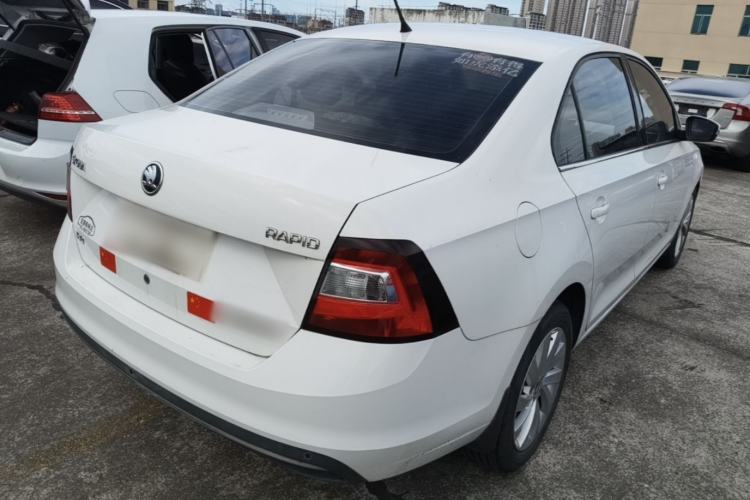 Used Skoda Rapid 2018 1.6L Automatic Comfort Edition Rear Right 45 Deg
