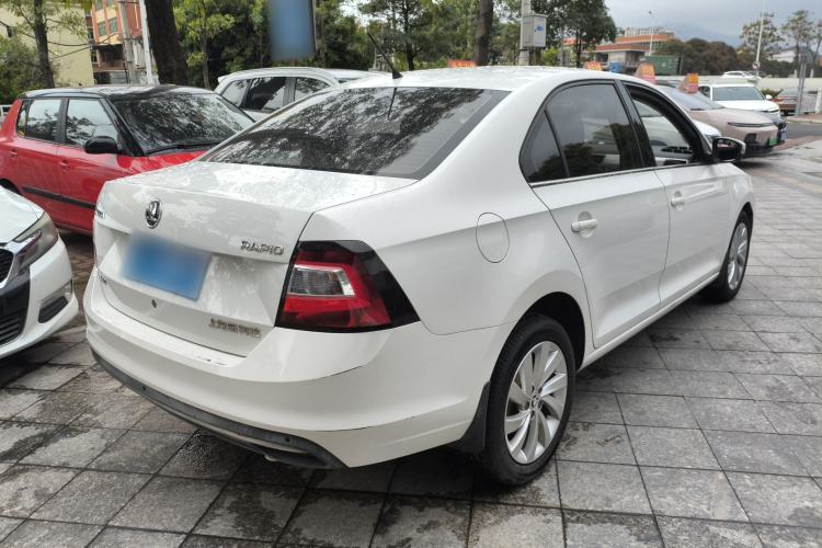 Used Skoda Rapid 2018 1.6L Automatic Comfort Edition Rear Right 45 Deg