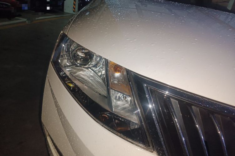 Used Skoda Rapid 2018 1.6L Manual Comfort Edition Right Front Headlight