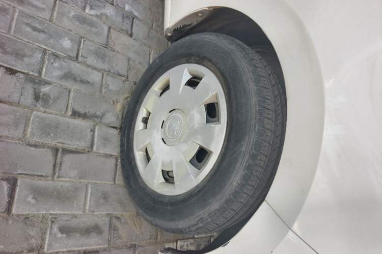 Used Skoda Rapid 2018 1.4L Manual Standard Edition Right Front Wheel Hub