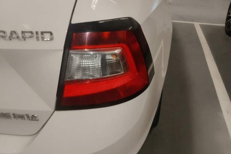 Used Skoda Rapid 2018 1.6L Manual Comfort Edition Right Rear Taillight