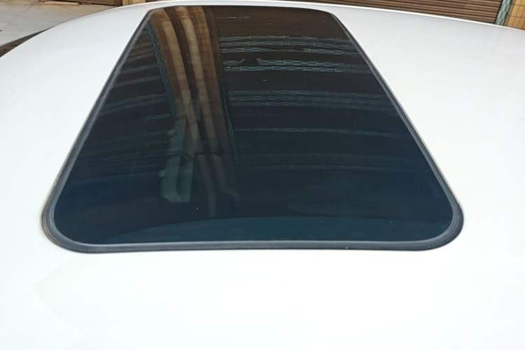Used Skoda Rapid 2018 1.6L Automatic Comfort Edition Roof