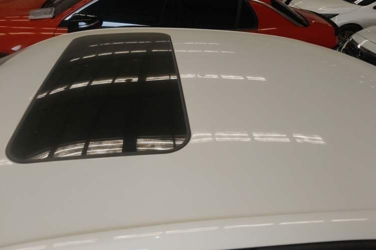 Used Skoda Rapid 2018 1.6L Manual Comfort Edition Roof