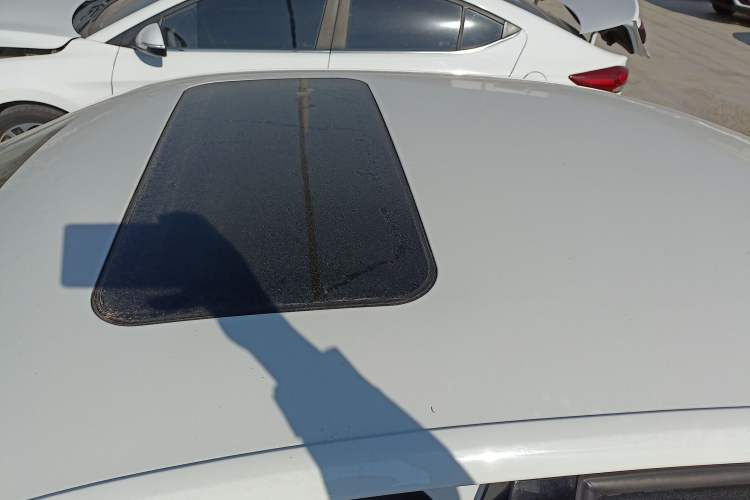 Used Skoda Rapid 2018 1.6L Automatic Comfort Edition Roof