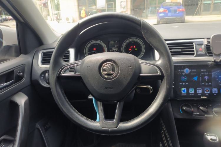Used Skoda Rapid 2018 1.6L Automatic Comfort Edition Steering Wheel