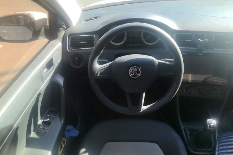 Used Skoda Rapid 2018 1.4L Manual Standard Edition Steering Wheel