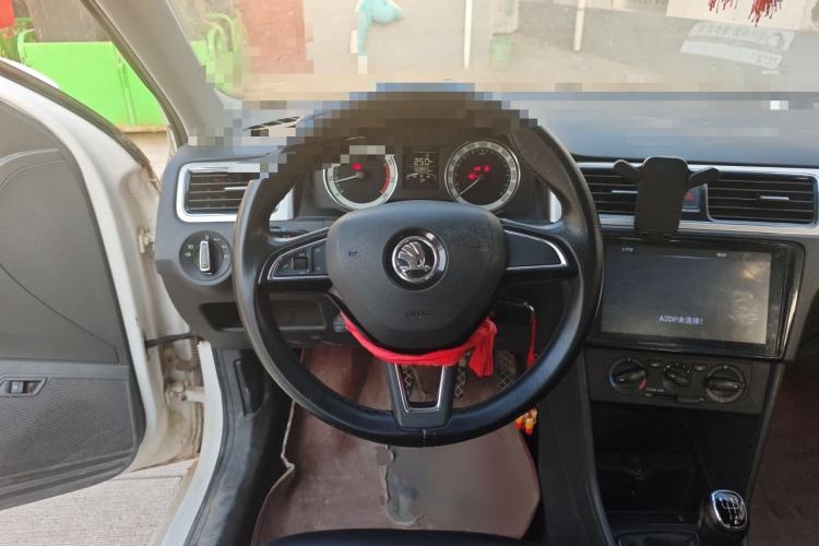 Used Skoda Rapid 2018 1.6L Manual Comfort Edition Steering Wheel