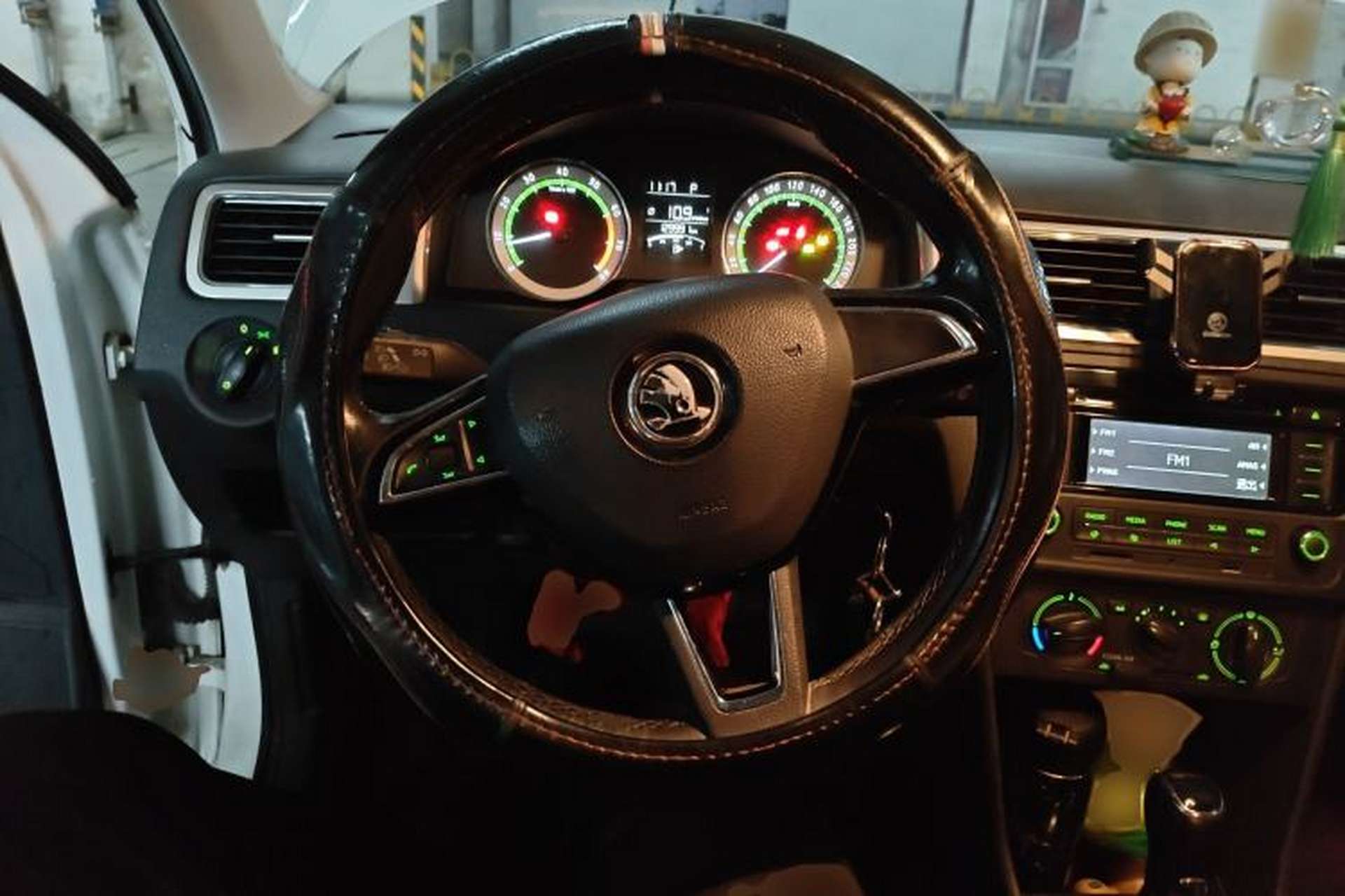 Used Skoda Rapid 2018 1.6L Automatic Comfort Edition Steering Wheel