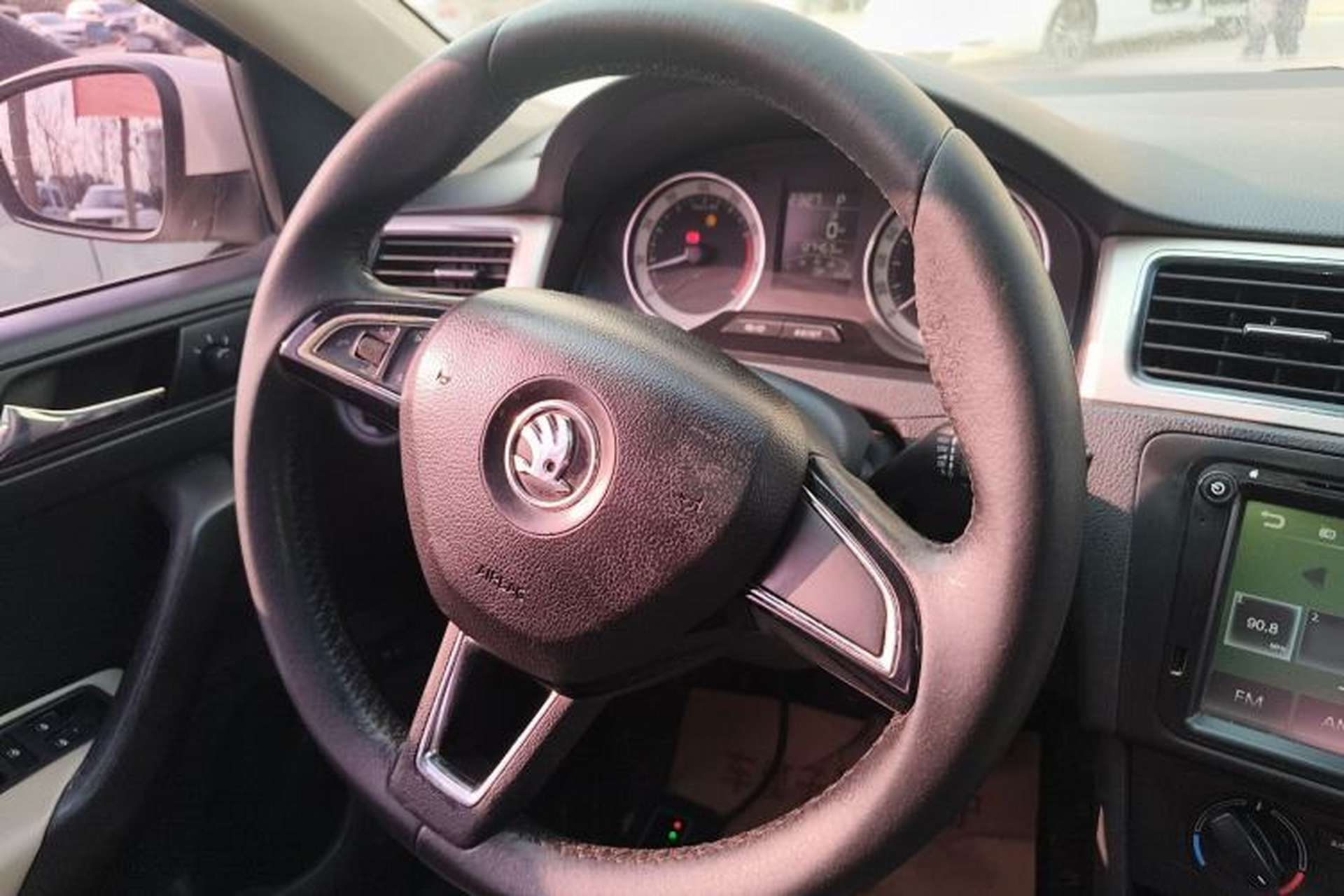 Used Skoda Rapid 2018 1.6L Automatic Comfort Edition Steering Wheel