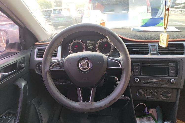 Used Skoda Rapid 2018 1.6L Manual Comfort Edition Steering Wheel