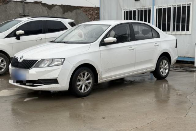Used Skoda Rapid 2018 1.4L Manual Standard Edition
