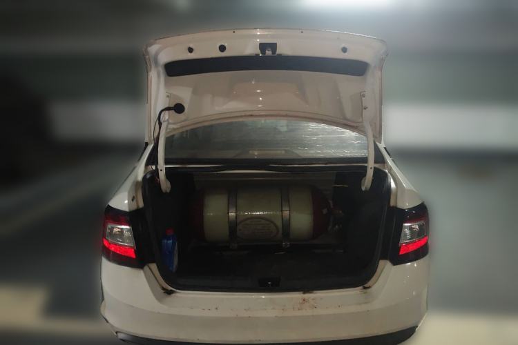 Used Skoda Rapid 2018 1.6L Manual Standard Edition Trunk