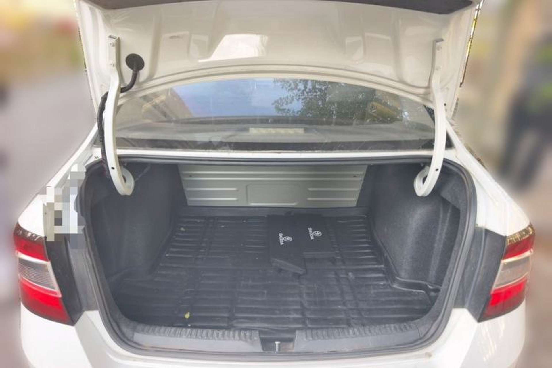 Used Skoda Rapid 2018 1.4L Manual Standard Edition Trunk