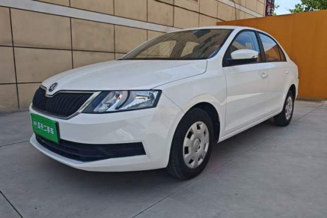 Used Skoda Rapid 2018 1.4L Manual Standard Edition