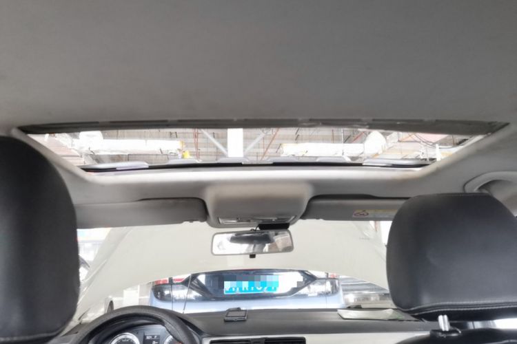 Used Skoda Rapid 2018 1.6L Automatic Comfort Edition Headliner