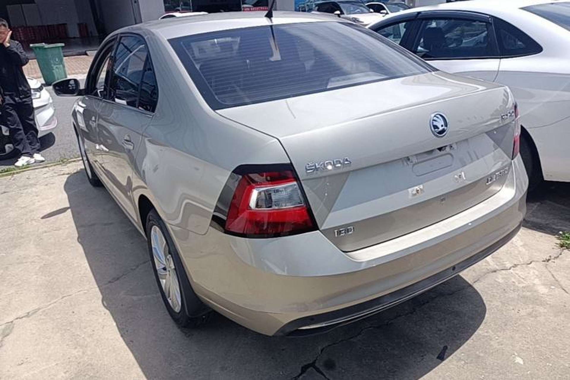 Used Skoda Rapid 2018 1.6L Automatic Comfort Edition Rear Left 45 Deg