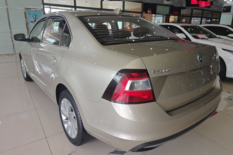 Used Skoda Rapid 2018 1.6L Automatic Comfort Edition Rear Left 45 Deg