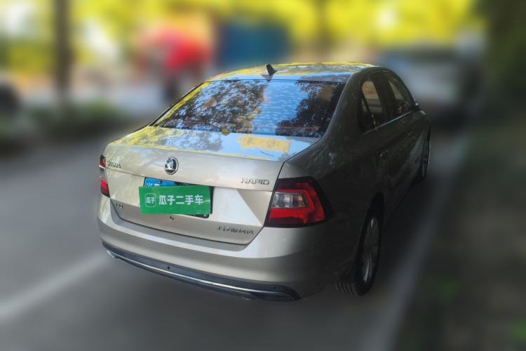 Used Skoda Rapid 2018 1.6L Manual Comfort Edition Rear Right 45 Deg