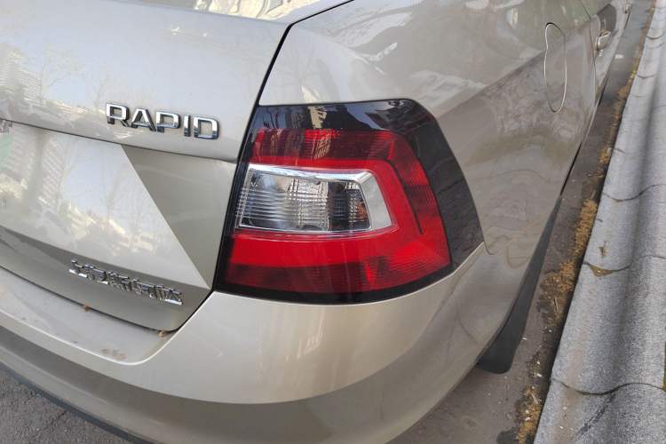 Used Skoda Rapid 2018 1.6L Manual Standard Edition Right Rear Taillight