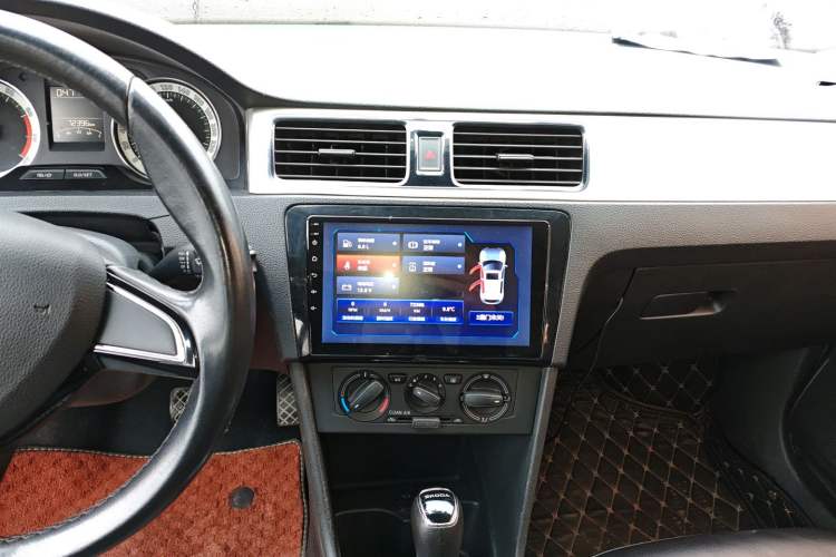 Used Skoda Rapid 2019 1.5L Automatic Comfort Edition China V Standard Audio And AC Panel