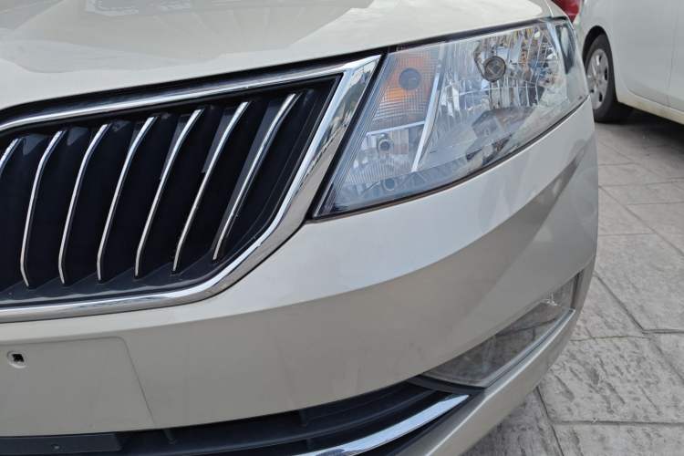 Used Skoda Rapid 2019 1.5L Automatic Comfort Edition China V Standard Left Front Headlight
