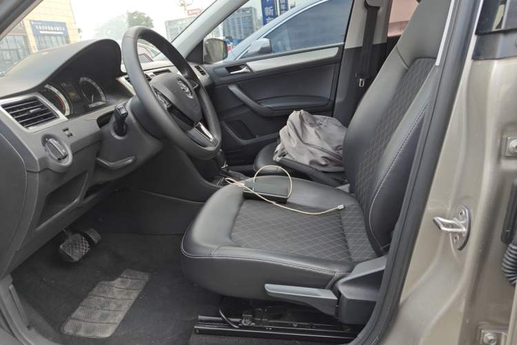 Used Skoda Rapid 2019 1.5L Automatic Comfort Edition China V Standard Left Front Seat