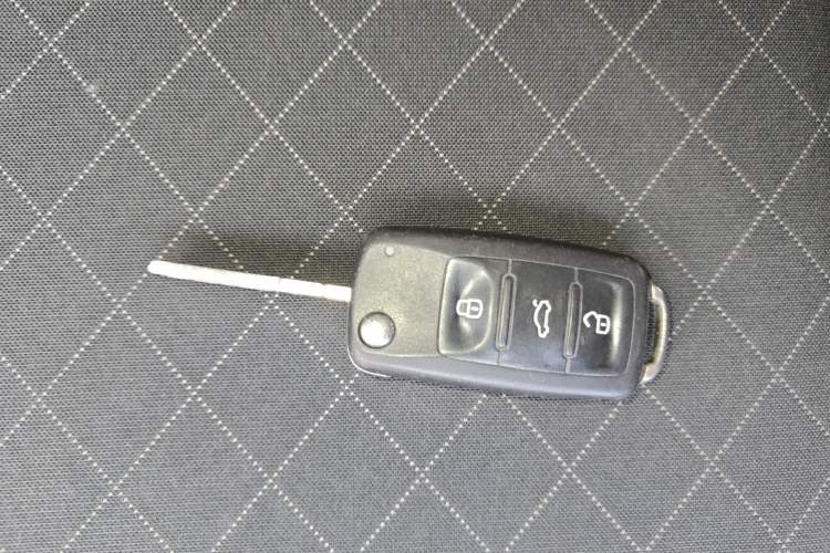Used Skoda Rapid 2019 1.5L Automatic Comfort Edition China V Standard Vehicle Key