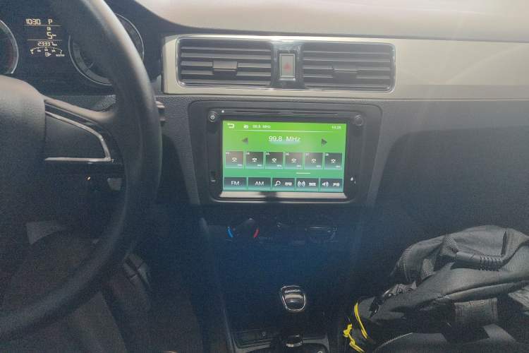 Used Skoda Rapid 2019 1.5L Automatic Comfort Edition China VI Standard Audio And AC Panel