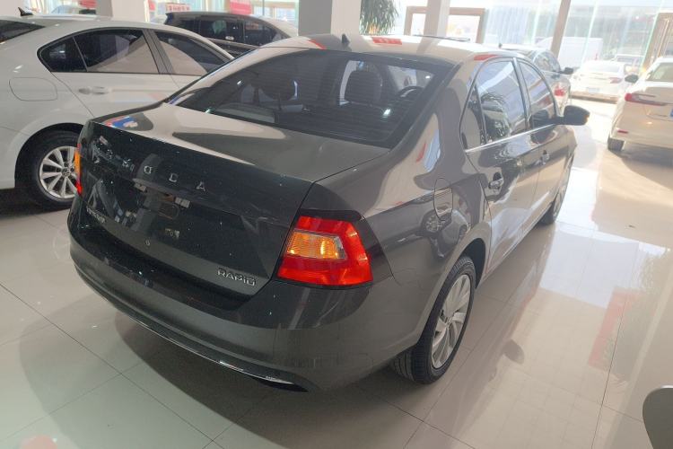 Used Skoda Rapid 2019 1.5L Automatic Comfort Edition China VI Standard Rear Right 45 Deg
