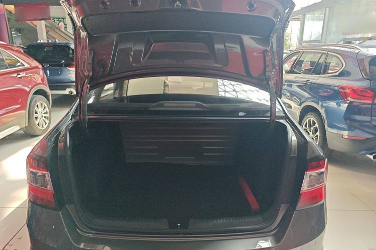 Used Skoda Rapid 2019 1.5L Automatic Comfort Edition China V Standard Trunk
