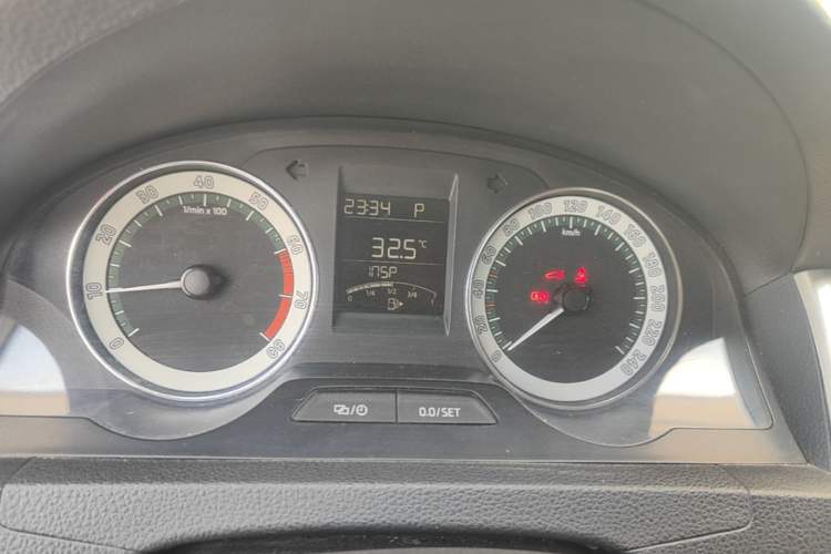 Used Skoda Rapid 2019 1.5L Automatic Comfort Edition China V Standard Instrument Cluster