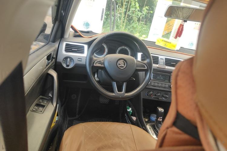 Used Skoda Rapid 2019 1.5L Automatic Comfort Edition China V Standard Steering Wheel
