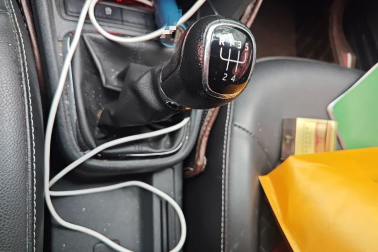 Used Skoda Rapid 2019 1.5L Manual Comfort Edition China V Standard Gear Lever
